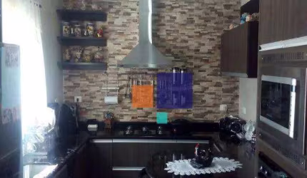 Casa Alto Padrão 440m² c/ Piscina, 03 suítes e 05 vagas - Vende - Jardim Maringá
