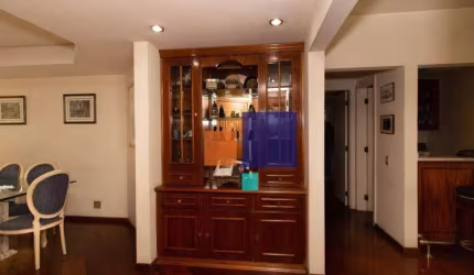 Apartamento Alto Padrão 192m² com 04 dormitórios(02 suítes) e 03 vagas - Vende-se no Campo Belo