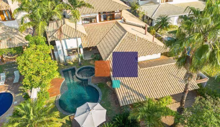 Casa Condomínio Fechado com 04 dormitórios (03 suítes), 04 vagas - Vende-se em Valinhos