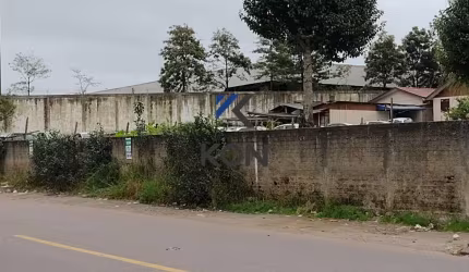 Terreno para locação no Umbara