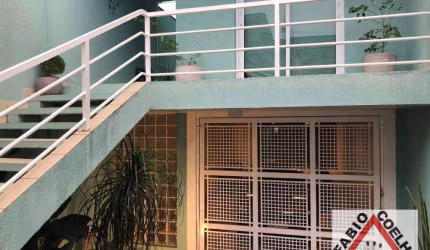 Sobrado com 3 dormitórios à venda, 255 m² por R$ 960.000 - Jardim Cupecê - São Paulo/SP