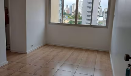 Apartamento para locação, com 2 dormitórios e 1 vaga. Cidade Monções