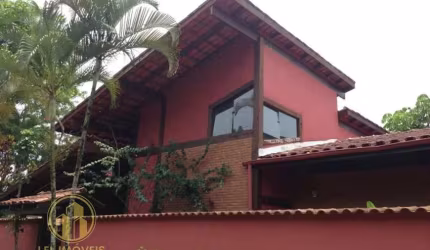 Maravilhosa Casa de Praia, Pronta para Morar,  em Camburi, São Sebastião - 4 Quartos, 3 Suítes, 4 Vagas, 400m²