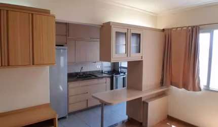 Apartamento com renda à venda, com 1 dormitório e 1 vaga. Cambuci.