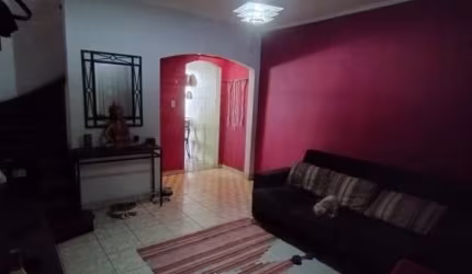 Sobrado de 2 dormitórios e garagem coberta à venda. R$ 530.000,00. Jardim Santa Cruz / Sacomã.