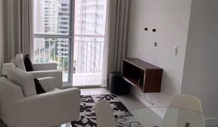 Apartamento Mobiliado para Venda ou Locação na Vila Andrade, com 2 dormitórios e 1 vaga.