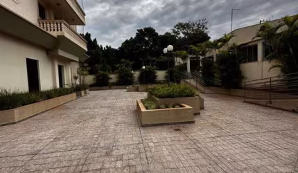 Apartamento a venda com 3 dormitorios   Centro  Ed. Capitao Assis   Assis SP