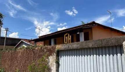 Sobrado à venda, 212 m² por R$ 520.000,00 - Vila Jardim São Judas Tadeu - Goiânia/GO