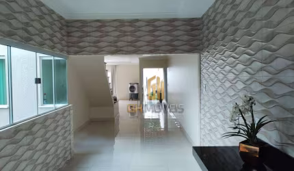 Sobrado à venda, 230 m² por R$ 680.000,00 - Conjunto Vera Cruz - Goiânia/GO