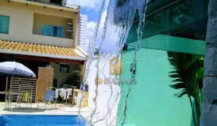 Sobrado à venda, 210 m² por R$ 710.000,00 - Vila Rosa - Goiânia/GO