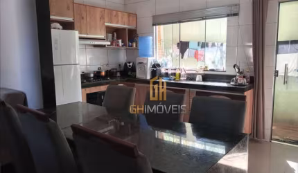Sobrado à venda, 92 m² por R$ 380.000,00 - Setor Orienteville - Goiânia/GO