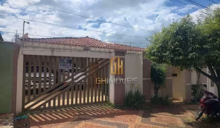 Casa à venda, 200 m² por R$ 750.000,00 - Setor Antena - Jataí/GO