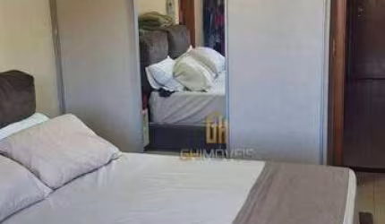 Sobrado com 4 dormitórios à venda, 242 m² por R$ 980.000,00 - Parque Anhangüera - Goiânia/GO