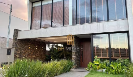 Sobrado à venda, 230 m² por R$ 2.100.000,00 - Jardins Capri - Senador Canedo/GO