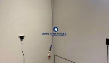 Sala comercial com 3 salas para alugar no Cézar de Souza, Mogi das Cruzes , 9 m2 por R$ 1.000