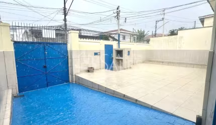 Casa à venda em São Paulo-SP, Jardim Oriental: 4 quartos, 2 suítes, 3 salas, 4 banheiros, 4 vagas de garagem, 201m²!