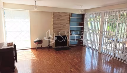 Casa Térrea, 3 quartos, 1 Suíte, 3 Vagas - Jadim Floresta