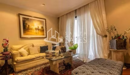 Apartamento a Venda no coração do Cpo Belo! 3 suítes- 3 vagas!!