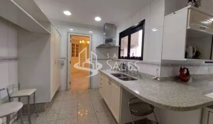Apartamento em Alto da Lapa com 480m²
