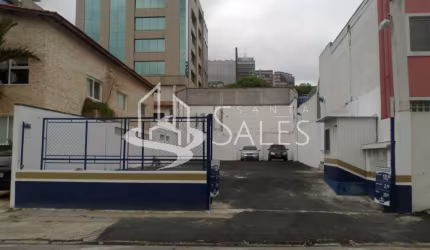 Locação de Terreno Comercial de 330m² no Jardim Paulista, São Paulo-SP: Oportunidade Imperdível!