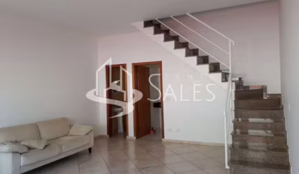 Casa em Condomínio de Luxo no Bosque da Saúde, São Paulo-SP: 3 quartos, 1 suíte, 2 banheiros, 2 vagas de garagem, 203m².