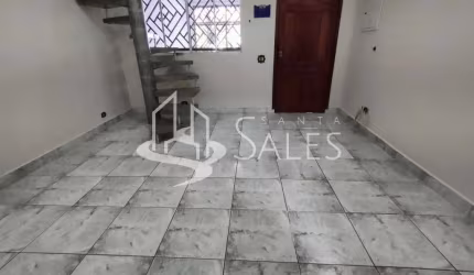 Casa à venda em São Paulo-SP, bairro Ipiranga: 3 quartos, 2 banheiros, 2 vagas, 132m² de área.