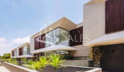 Casa de luxo em condomínio no Jardim Petrópolis, Alto da Boa Vista, São Paulo-SP: 3 quartos suítes, 3 salas, 6 banheiros, Piscina, 4 vagas, 608,73 m².