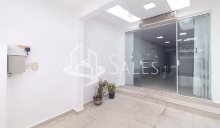 Imperdível! Casa à venda em São Paulo-SP, bairro Jardim Aeroporto, 1 quarto, 1 sala, 1 banheiro, 1 vaga, 180m².