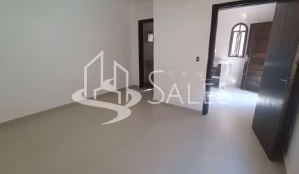 Casa para locação em São Paulo-SP, Bosque da Saúde: 2 quartos, 1 suíte, 1 sala, 3 banheiros, garagem e 130m² de conforto!