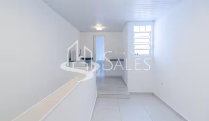 Casa para locação em São Paulo-SP, Jardim Aeroporto: 2 quartos, 2 salas, 1 banheiro, 1 vaga de garagem, 180m²