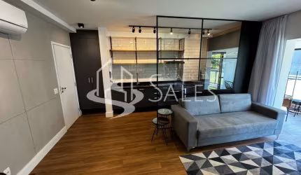 Apartamento para locação em São Paulo-SP, Chácara Santo Antônio: 1 quarto, 1 sala, 1 banheiro, 2 vagas de garagem - 77,00 m².