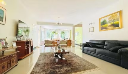 Imperdível: Casa à venda em São Paulo-SP, Jardim Vila Mariana - 3 quartos, 1 suíte, 3 salas, 3 banheiros, 5 vagas, 443m²!