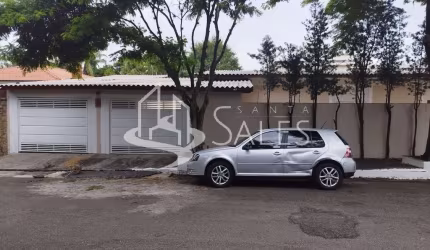 Casa para locação na Granja Julieta, São Paulo - 3 quartos, 1 suíte, 2 salas, 2 banheiros, 4 vagas - 230 m² de área!