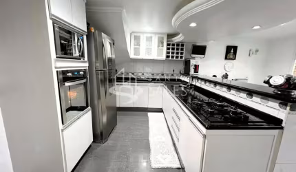 Imperdível casa à venda em São Paulo-SP, Jardim Virginia Bianca: 4 quartos, 2 suítes, 1 sala, 5 banheiros, 3 vagas, 260m².