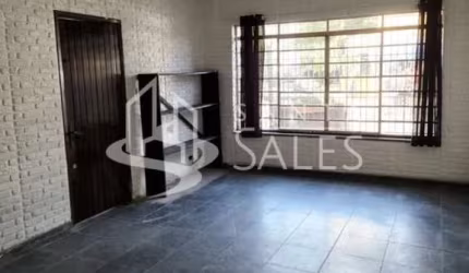 Casa Comercial de Alto Padrão no Brooklin Paulista: 2 Quartos, 2 Banheiros, 1 Vaga - 120m² - São Paulo-SP