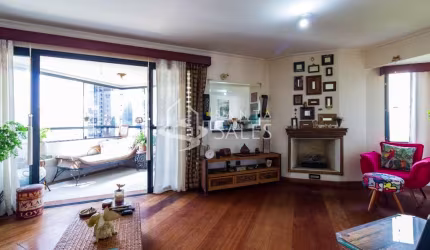 Excelente oportunidade de investimento em apartamento de 3 quartos na Vila Andrade, São Paulo-SP - 132m², 3 vagas.