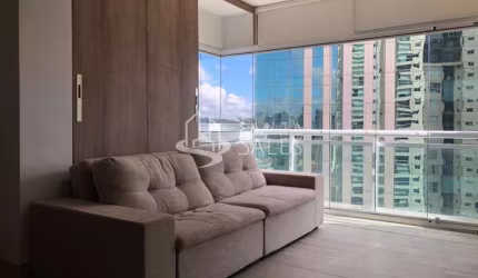 Apartamento à venda no Brooklin Paulista, São Paulo-SP: 1 suíte, sala 2 ambientes, 1 banheiro, 1 vaga; 66m². Imperdível!