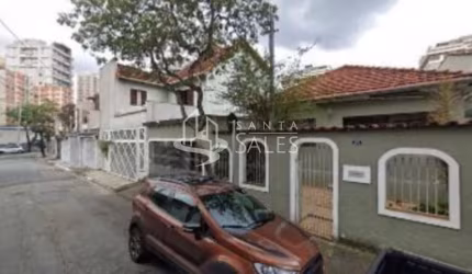 Casa à venda em Santana, São Paulo-SP: 3 quartos, 2 banheiros, 2 vagas de garagem e 360m² de área.