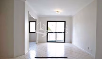 Apartamento para locação no Itaim Bibi: 3 quartos, 1 suíte, 3 banheiros, 2 vagas de garagem e 90m² de área. Venha conferir!