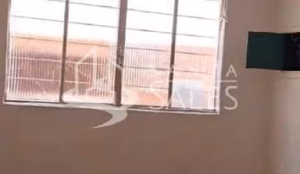 Imperdível! Casa à venda em São Paulo-SP no Jardim Oriental com 4 quartos, 2 salas, 3 banheiros e 150m² de área.