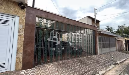 Imperdível Residência de Luxo no Bosque da Saúde, São Paulo-SP: 4 quartos, 3 suítes, 2 salas, 4 banheiros, 3 vagas, 218m².