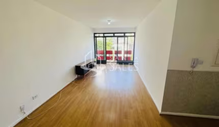 Apartamento para locação no Cambuci, São Paulo-SP: 3 quartos, 1 sala, 1 banheiro, 1 vaga de garagem, 132m² de área.