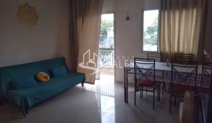 LINDO AMPLO APTO 2 DORMS COM SACADA  E ÓTIMA LOCALIZAÇÃO