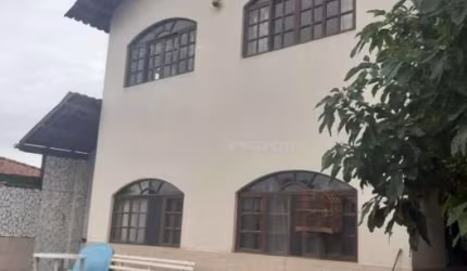 Casa 4 quartos em Nova Ponta Da Fruta