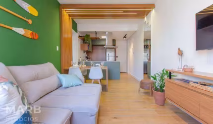 Apartamento com 2 dormitórios à venda, 50 m² por R$ 615.000,00 - Centro - Florianópolis/SC