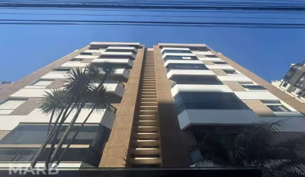 Cobertura com 3 dormitórios à venda, 219 m² por R$ 1.700.000,00 - Centro - Florianópolis/SC