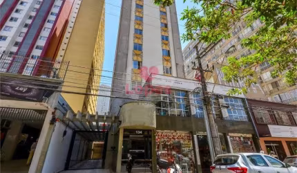 Apartamento com 3 quartos à venda em Centro - PR