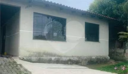 Casa com 3 quartos à venda em Santa Cândida - PR