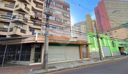 Salas à venda em Centro - PR
