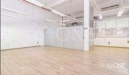 Ponto comercial para alugar na Rua Professor Ivo Corseuil, 51, Petrópolis, Porto Alegre por R$ 7.900